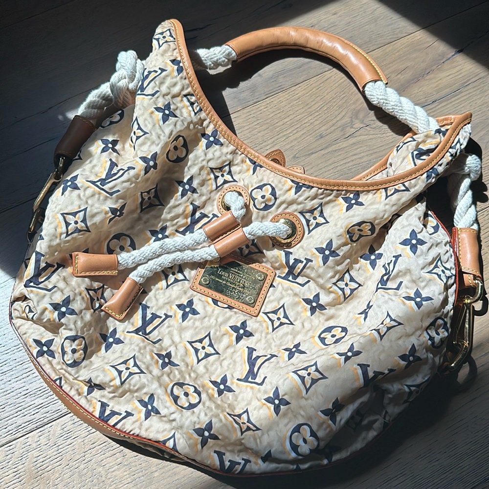 Louis Vuitton Cruise Bulles Bag Limited Edition